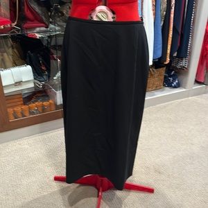 Tahari MIDI Black Pencil skirt size 14